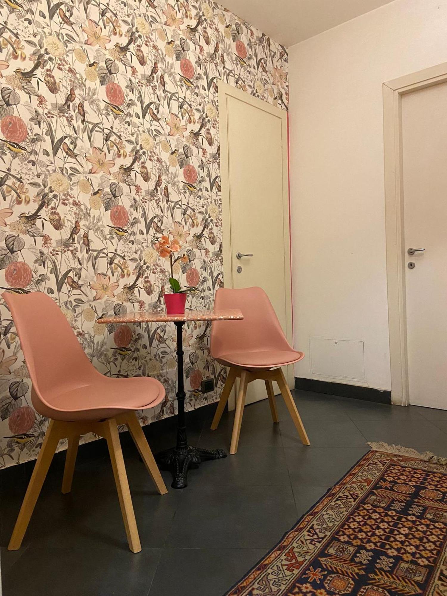 B&B Ventisei Scalini A Trastevere Roma Exterior foto